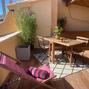 Le Mini - Un Voyage En Provence Apartment
